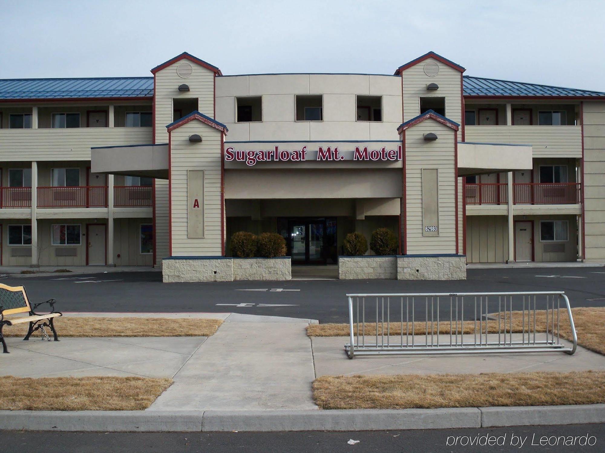 Sugarloaf Mountain Motel